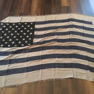 NWT Chan Luu American Flag Scarf